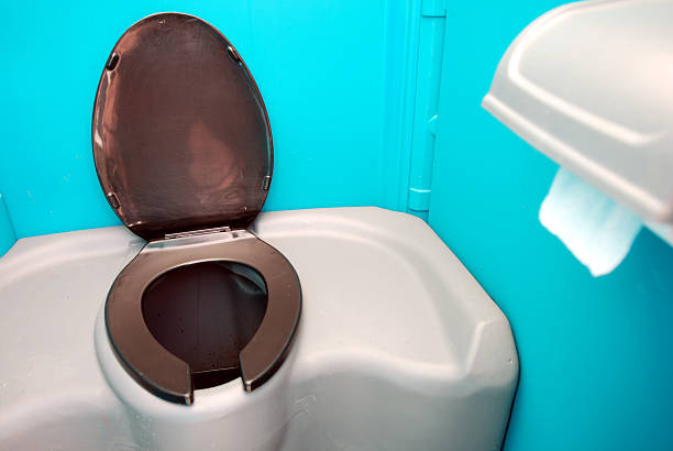 Best Portable toilet rental cost  in Falconer, NY