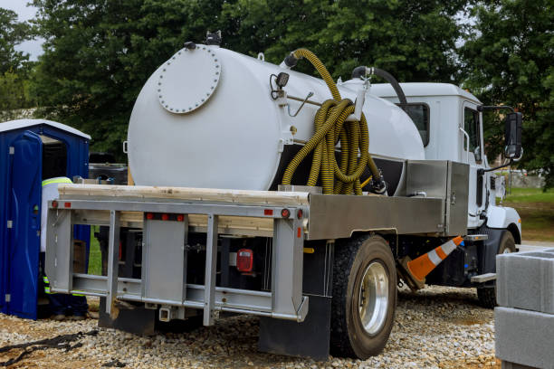 Best Portable toilet rental cost  in Falconer, NY